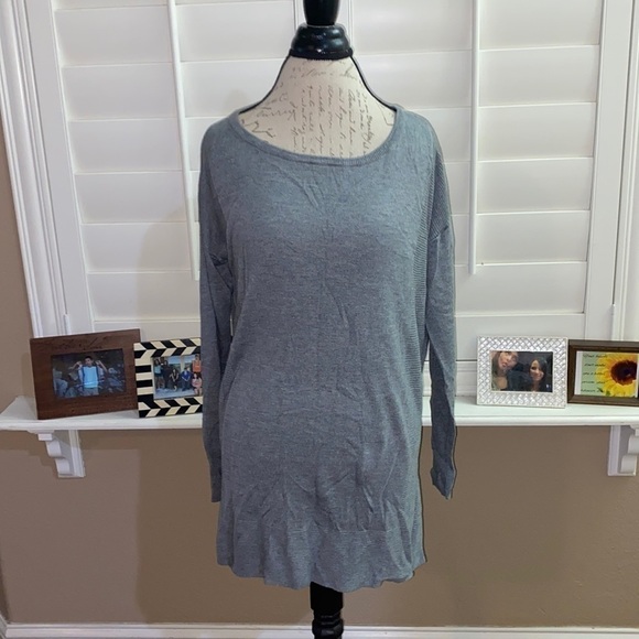 Mossimo gray scoop neck legging sweater - Picture 1 of 5